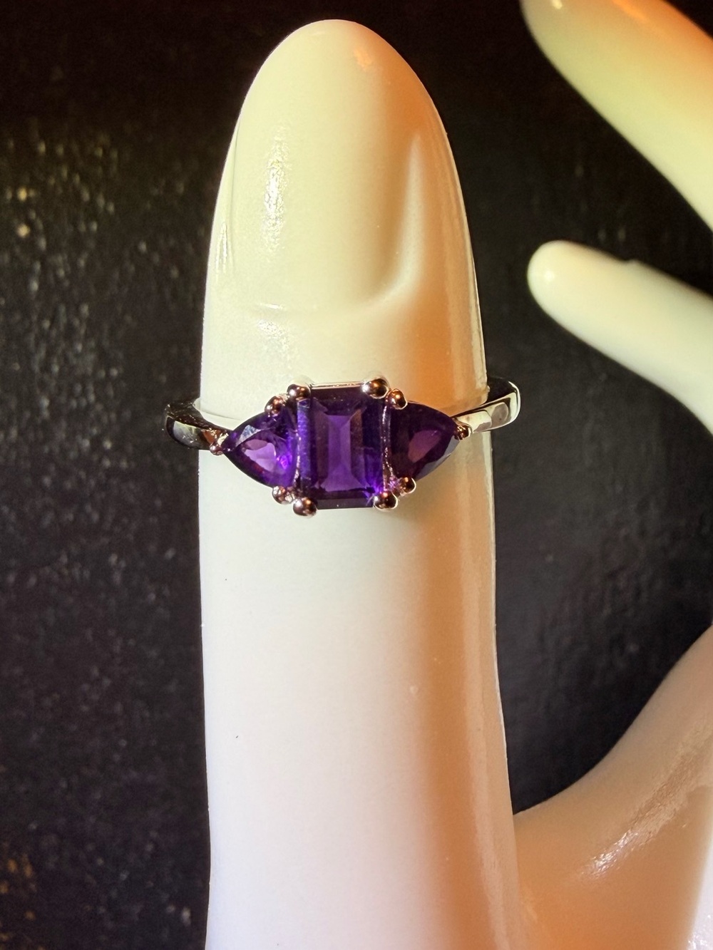 AA Grade Amethyst Ring 1.00 CTW | 14K 
White Gold plated Sterling Silver